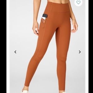 Trinity High Waisted Pocket Legging